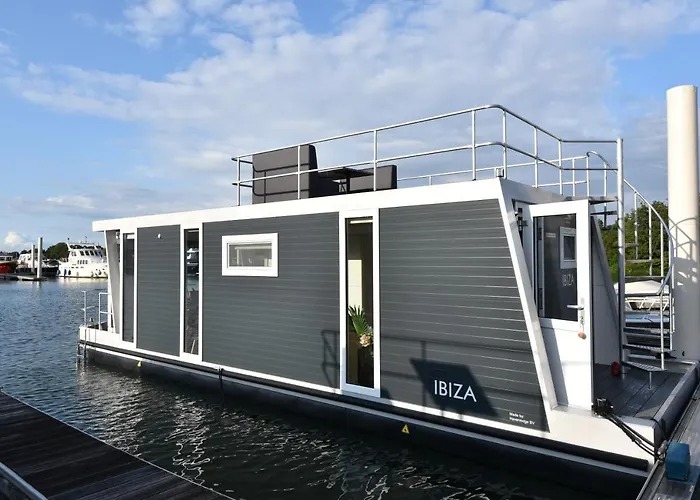 Tatil Evi Tiny Floating House Ibiza Maastricht