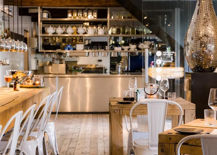 Tiny Floating House Ibiza *